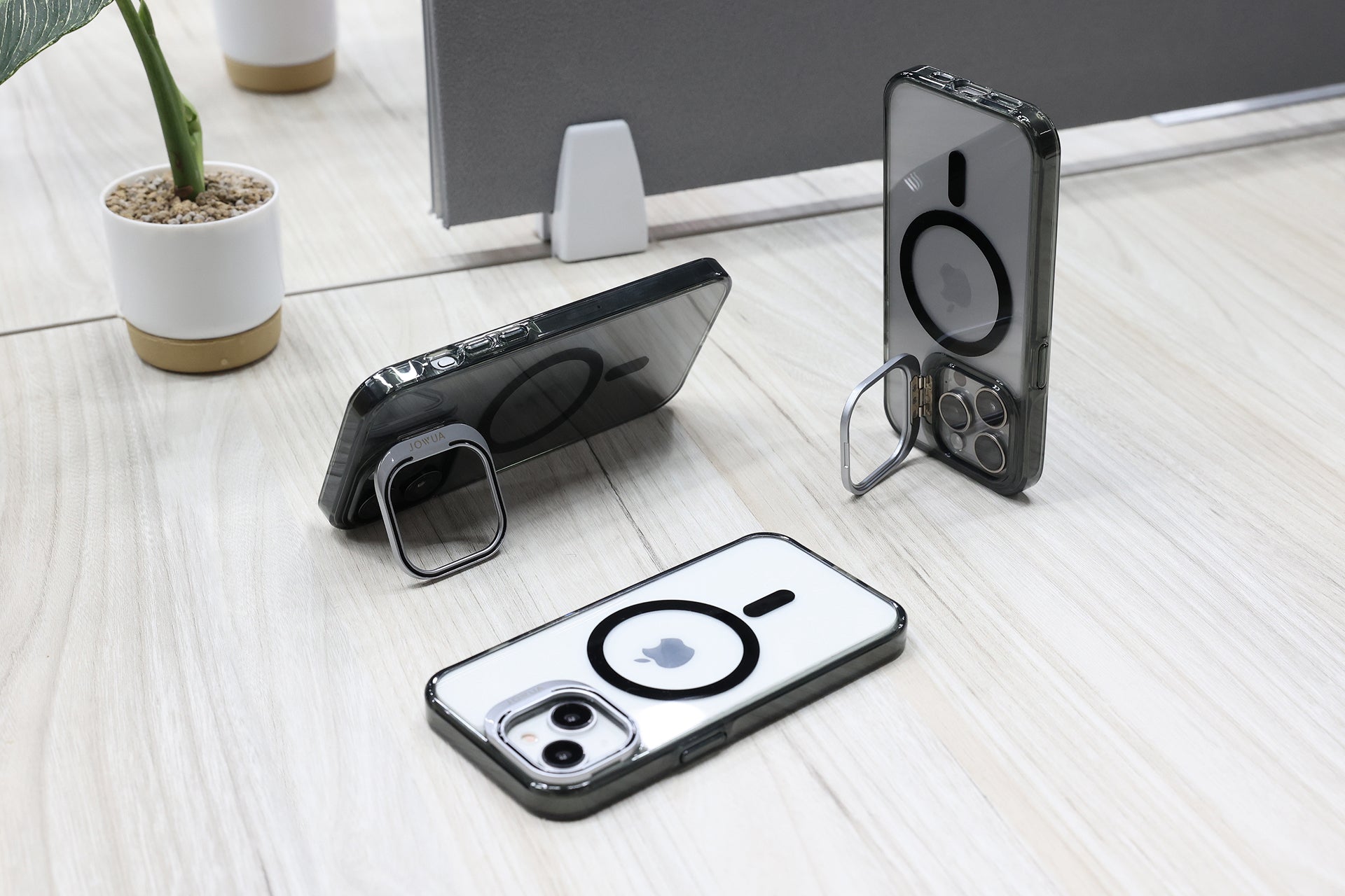 iPhone Case for Tesla Car Mount with MagSafe (iPhone 15/14/13 Series)-1